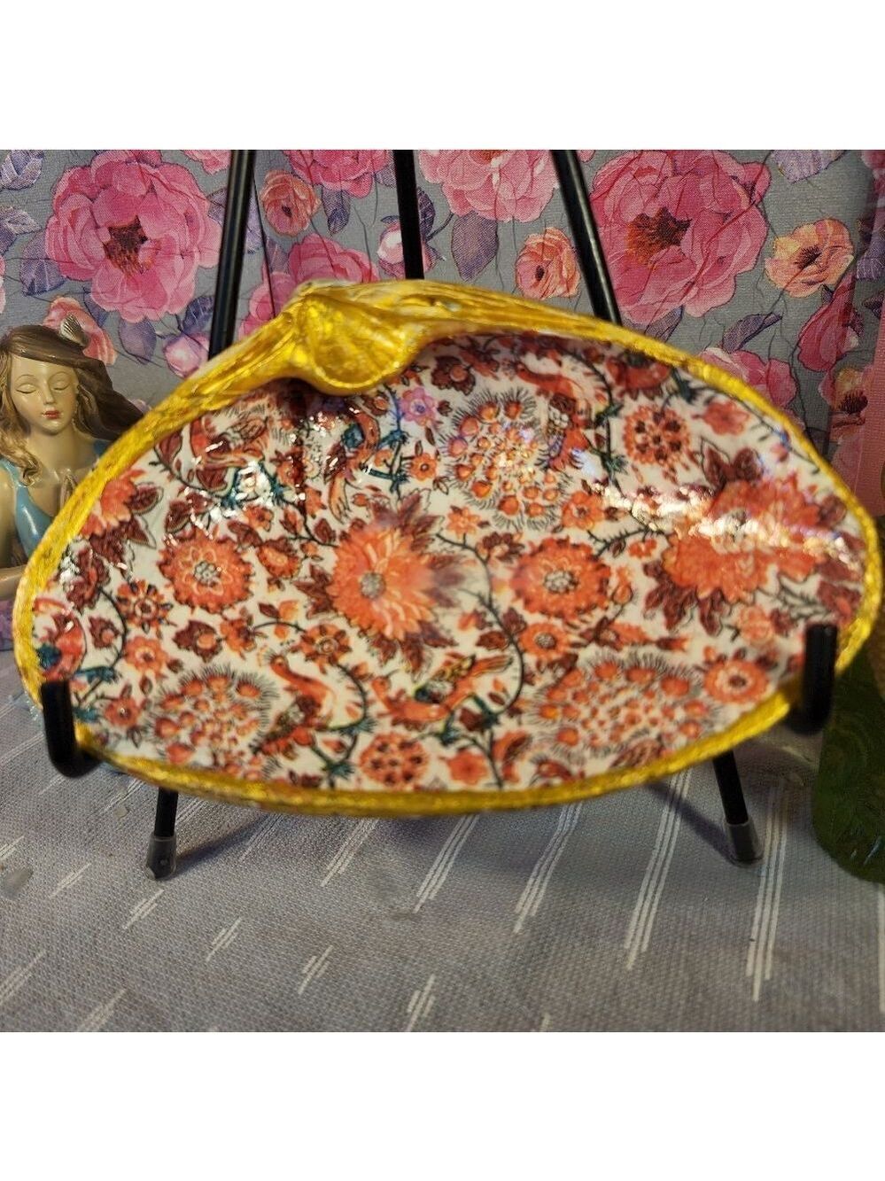 DECOUPAGE CLAM SHELL DECOUPAGE FLOWERS TRINKET DISH